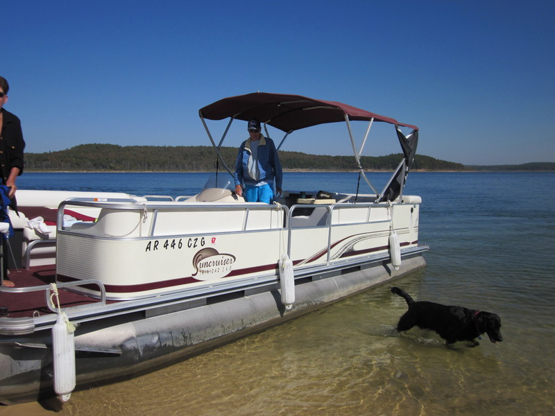Boating Fish & Fiddle Resort Lake Norfork Arkansas