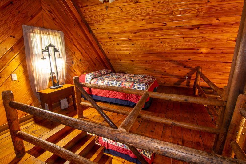 Elk Cabin | Dirst Canoe Rental & Log Cabins | Buffalo National River