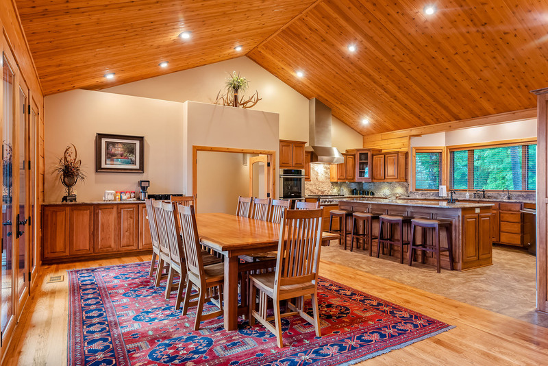 Pricing The White River Inn Cotter, Arkansas