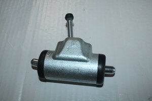 left brake cylinder for drum type brake R1
