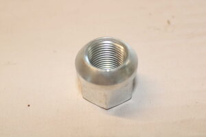 lug nut 18x1.5,repl.