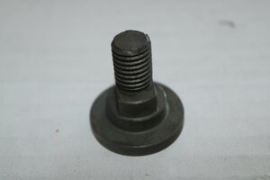 ZTR 205,240,245 Blade Bolt 