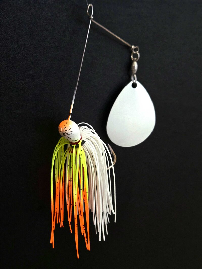 Jolt Single Spin Spinnerbait, Skirted | Jewel Bait