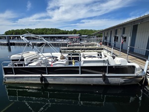 LANDAU PONTOON BOAT FOR SALE