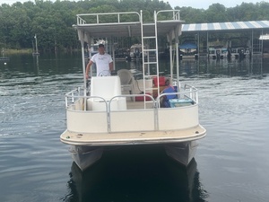 hard top pontoon 