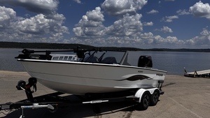 2025 Vexus adx 190